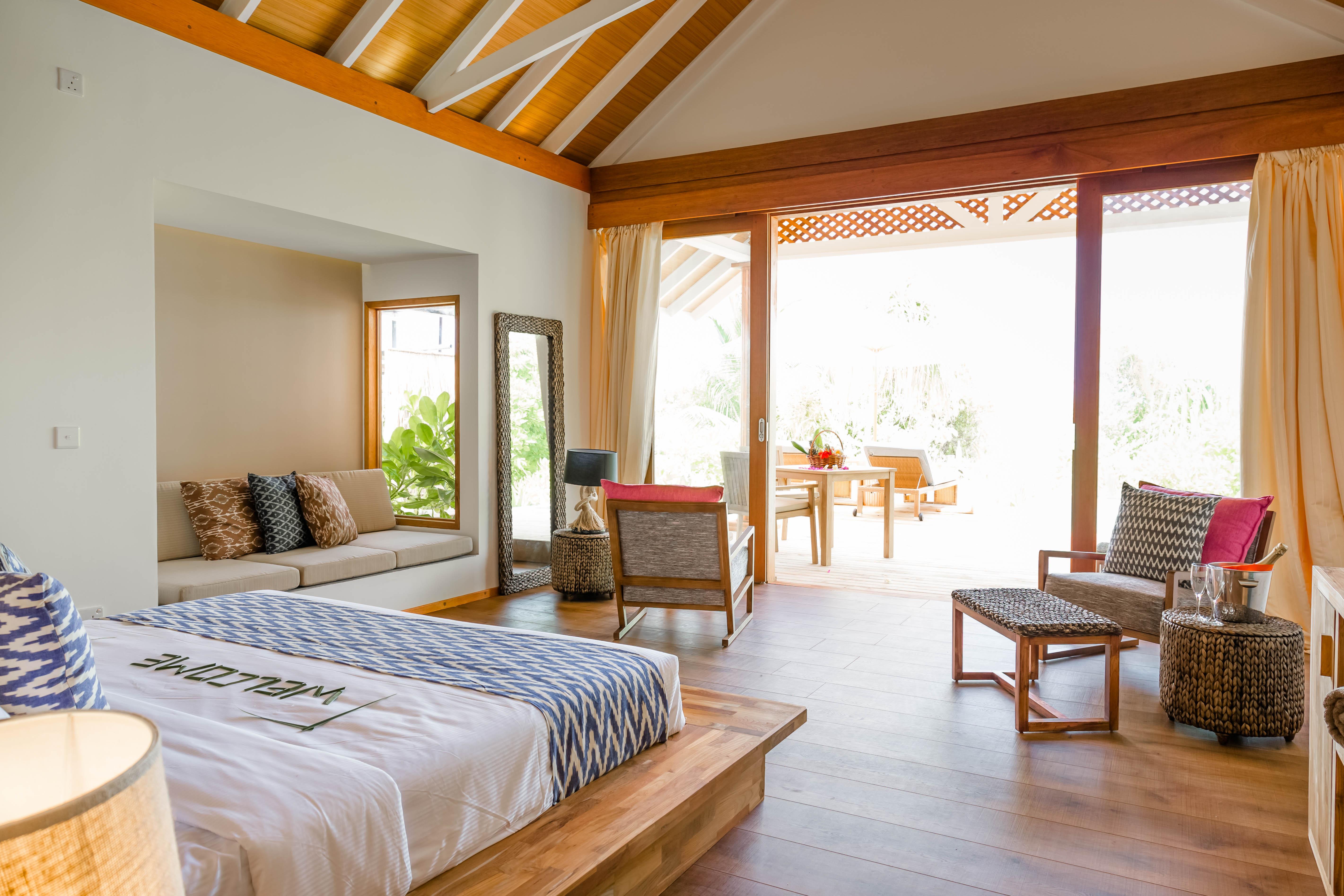 คูดาฟุชิ รีสอร์ต แอนด์ สปา Hotel Meedhoo  ภายนอก รูปภาพ