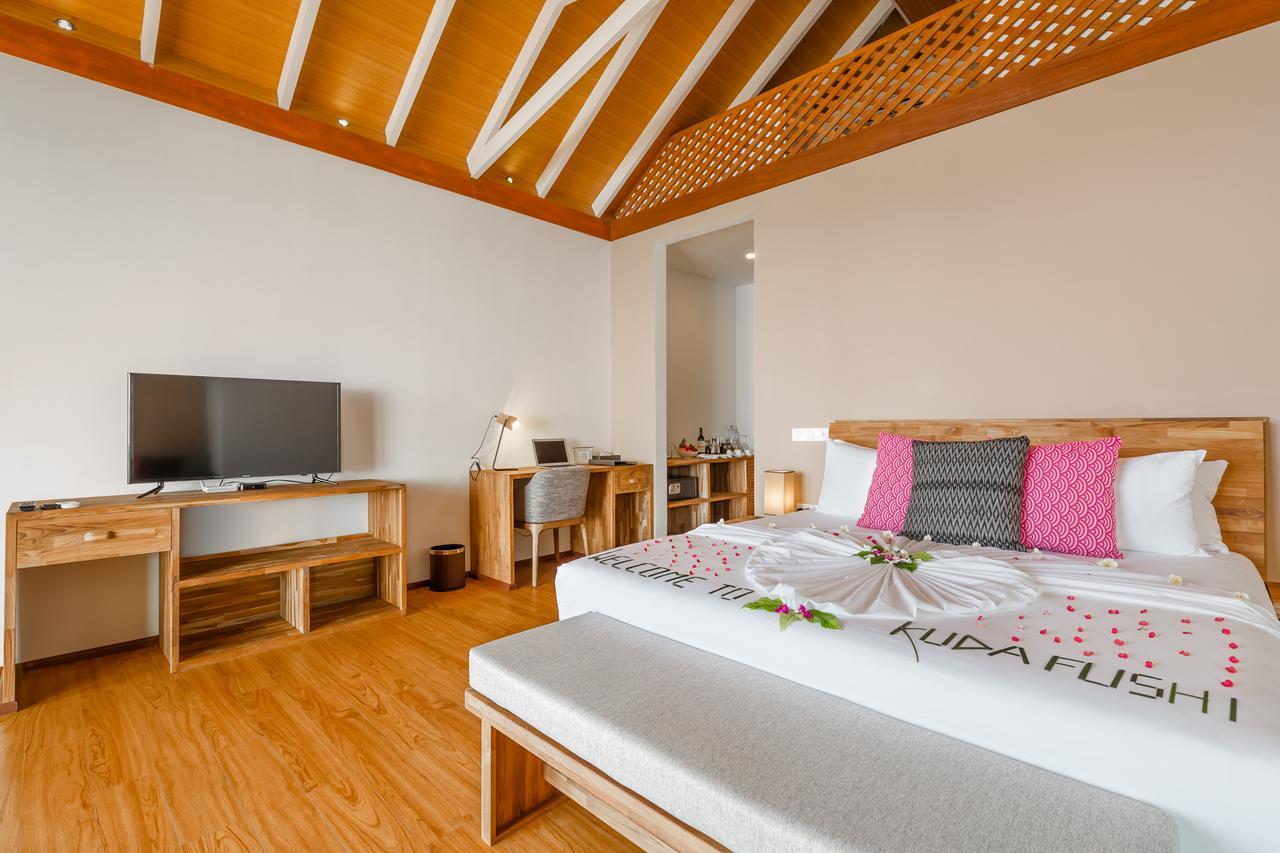 คูดาฟุชิ รีสอร์ต แอนด์ สปา Hotel Meedhoo  ภายนอก รูปภาพ