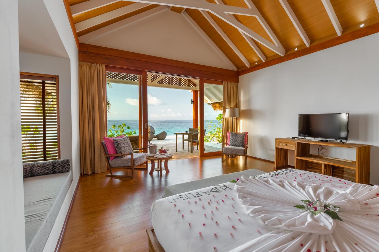 คูดาฟุชิ รีสอร์ต แอนด์ สปา Hotel Meedhoo  ภายนอก รูปภาพ