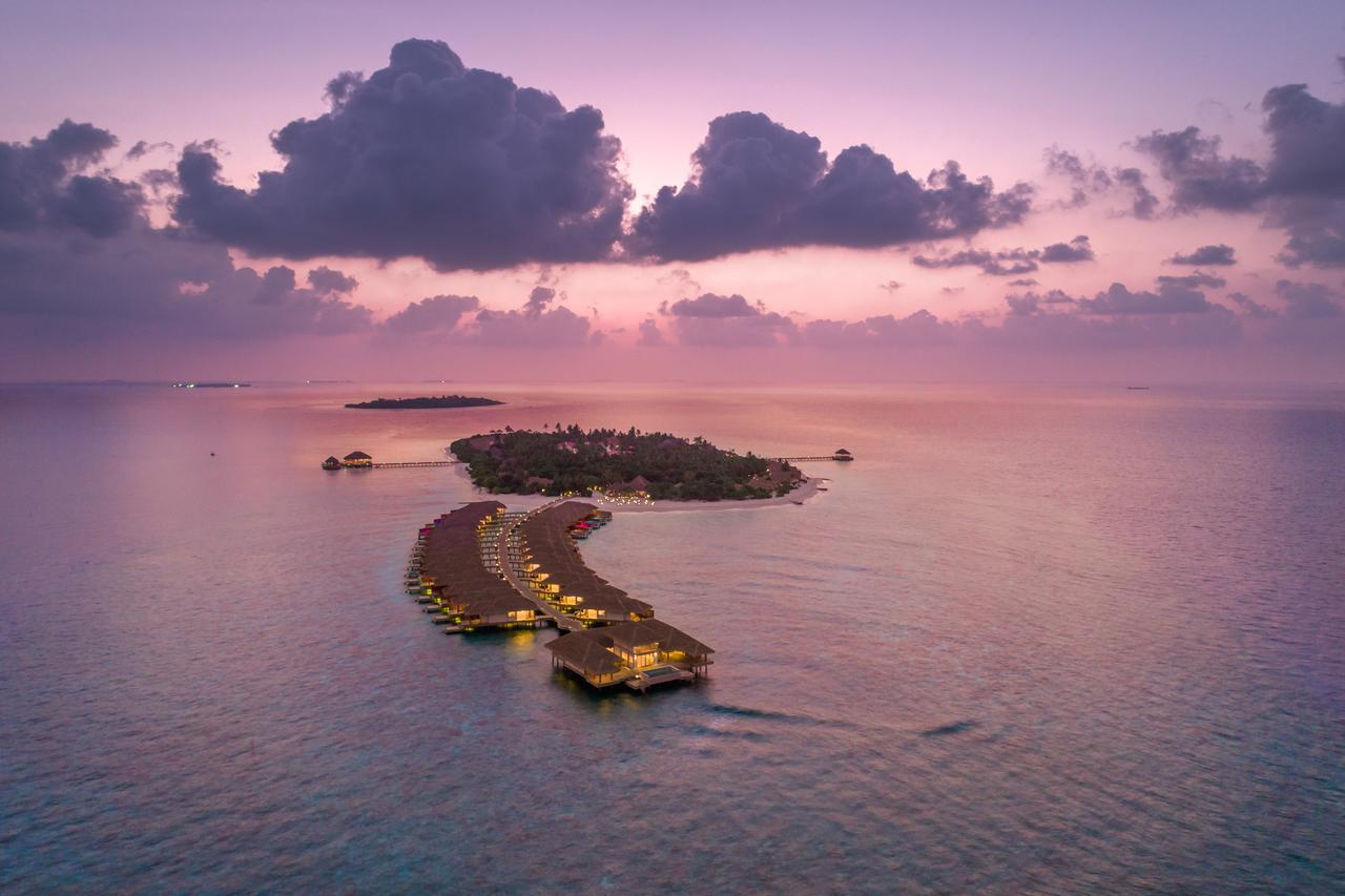คูดาฟุชิ รีสอร์ต แอนด์ สปา Hotel Meedhoo  ภายนอก รูปภาพ